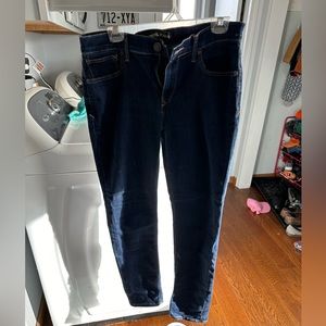 Express Skinny Midrise 10R jeans